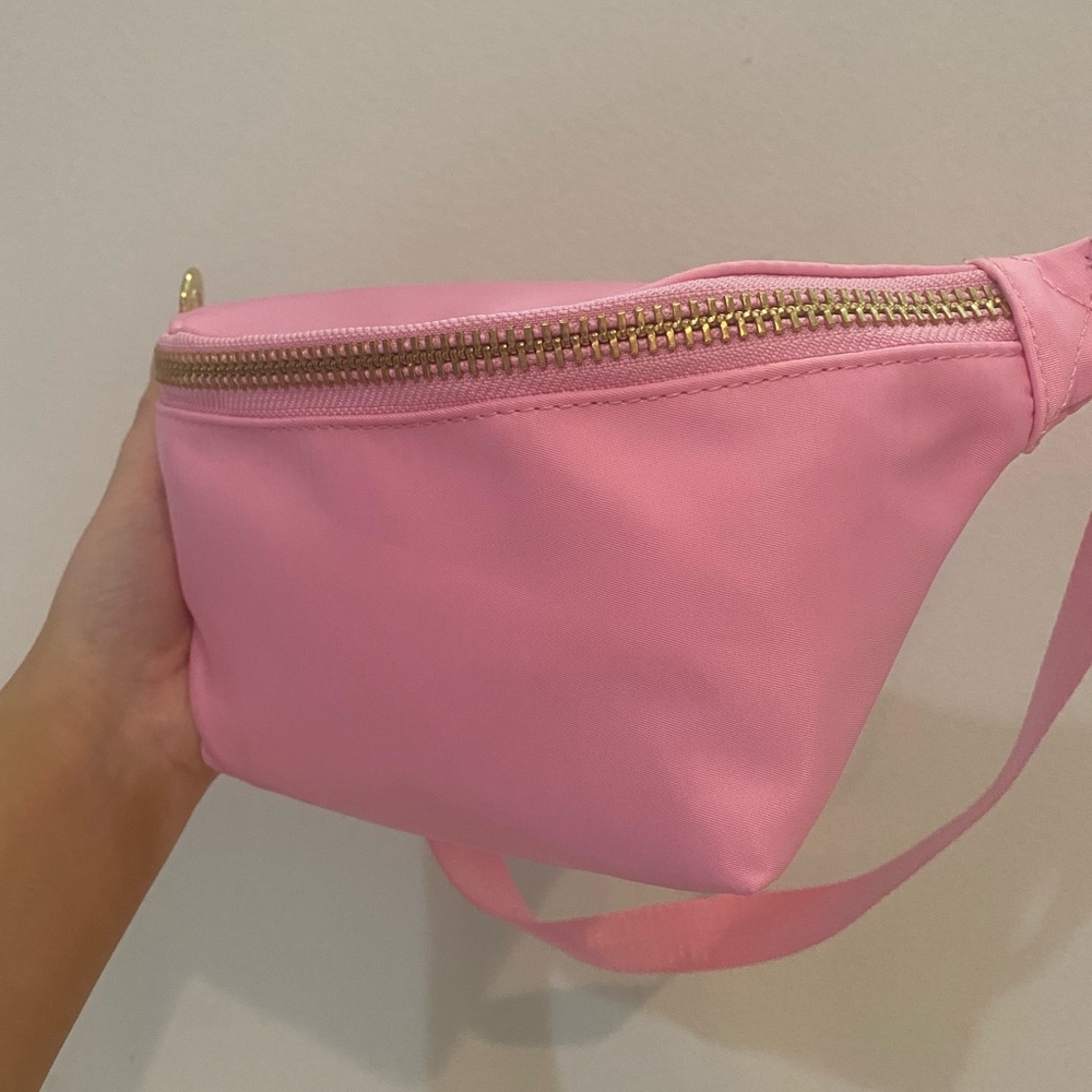 Stoney Clover Lane x Target Pink Fanny Pack - Picture 3 of 4